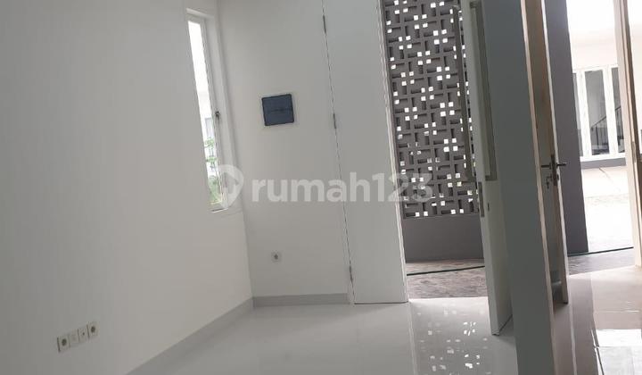 Rumah Mewah Dalam Cluster Di Caman Kalimalang Dekat Jakarta 2