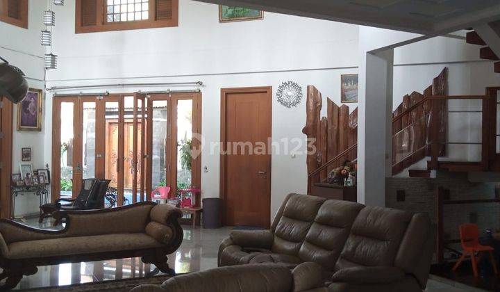 Rumah Mewah Cantik. Siap Huni.Homey. Sektor 9. Bintaro 2