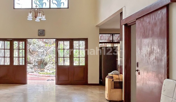 For Rent: House in Sector 2, Bintaro. 2