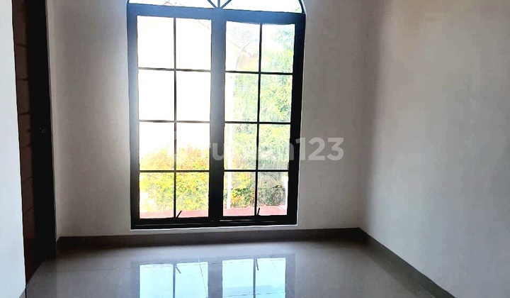 Rumah Minimalis. Cantik. Dalam Cluster Bintaro