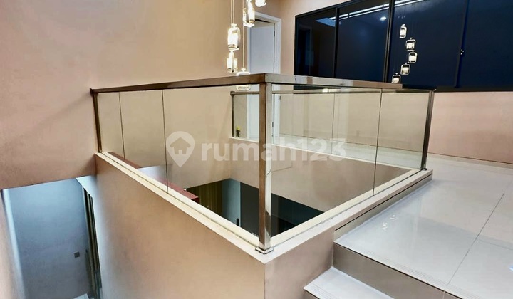 Dijual Cepat Discovery Bintaro