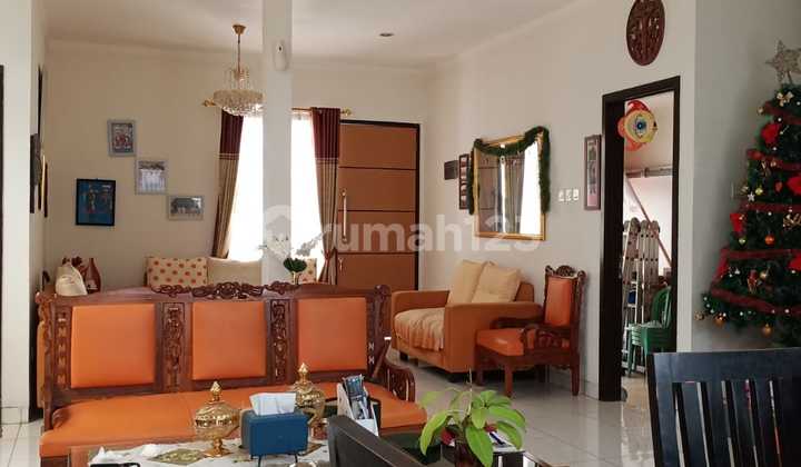 Rumah Cantik. Cluster Discovery Residence. Bintaro