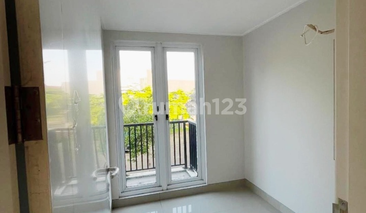 For Sale Quick Home. Kebayoran. Sector 7. Bintaro.