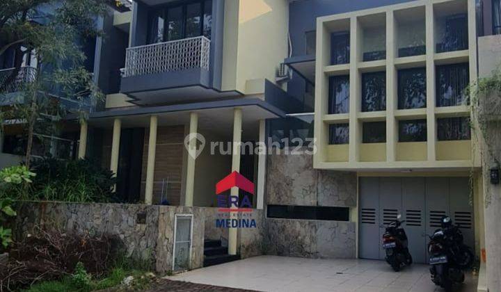 Jual Rumah. Cantik.  Siap Huni. Kebayoran Residence. Bintaro 1