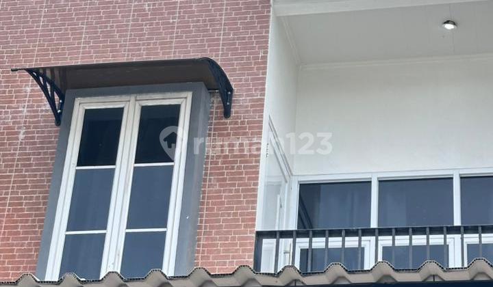 Sewa Rumah Minimalis. Cantik. Nyaman. Sektor 9. Bintaro