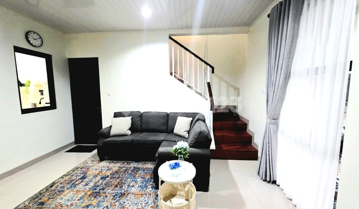 Modern Minimalist House Around Bintaro