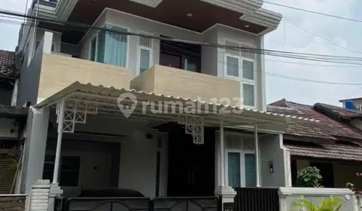 Rumah Baru Selesai Renov Siap Huni di Jakarta Barat Rumah Baru Selesai Renov Siap Huni di Jakarta Barat