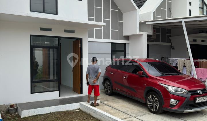 Rumah Mungil di Cluster One Gate System Rumah Rapih dan Terawat. Rumah Mungil di Cluster One Gate System Rumah Rapih dan Terawat.