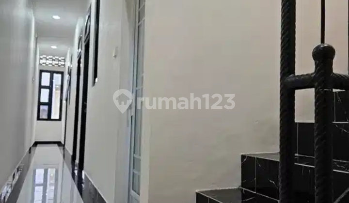 Rumah Kos Baru 9kamar. Rumah Kos Baru 9kamar.