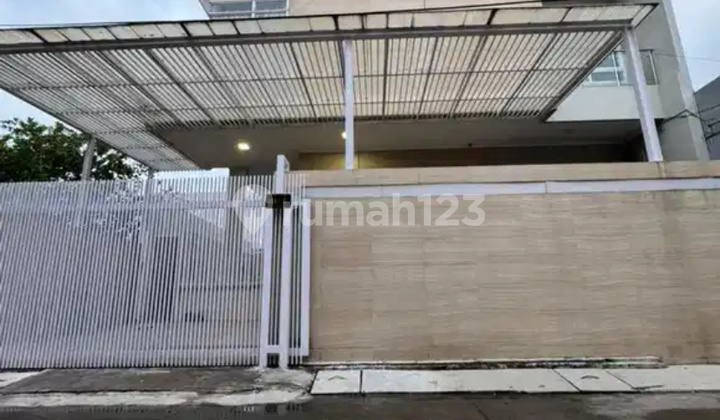 Rumah Baru di Hook 3Lantai Siap Huni di Kelapa Gading Jakarta Utara 2