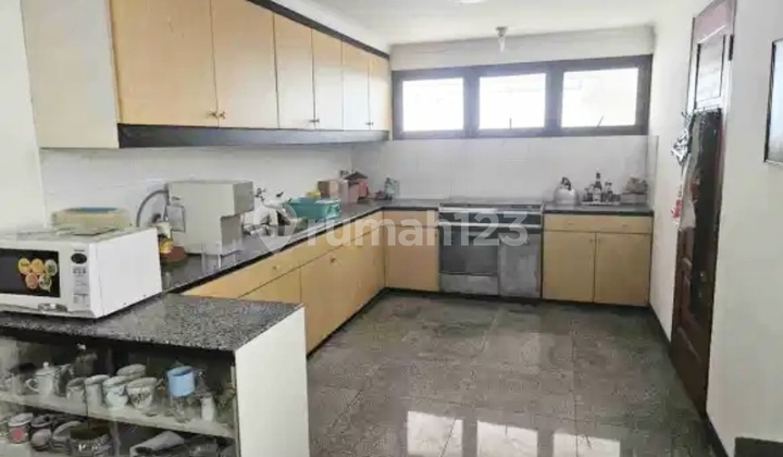 Rumah Dengan Lahan Yang Luas Di Jual Dibawah Njob Rumah Dengan Lahan Yang Luas Di Jual Dibawah Njob