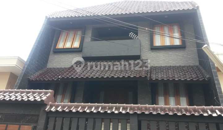 Rumah Mewah 3Lantai di Kelapa Gading Permai