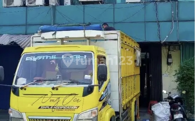 Strategic 4-Story Shophouse in Sunter Suitable for Business and Office Strategic 4-Story Shophouse in Sunter Suitable for Business and Office