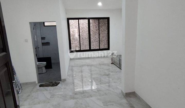 Disewakan Rumah Modern Muara Karang Siap Huni Brand New  2