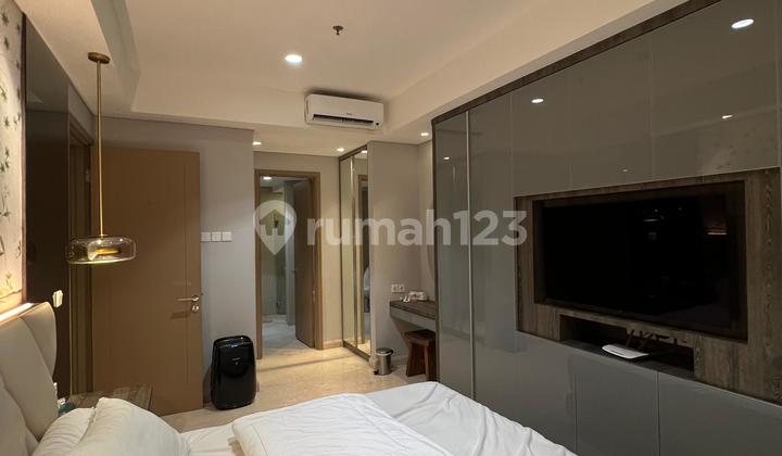 For Rent Luxury Apartment Gold Coast PIK Terrace Type Pool View 2