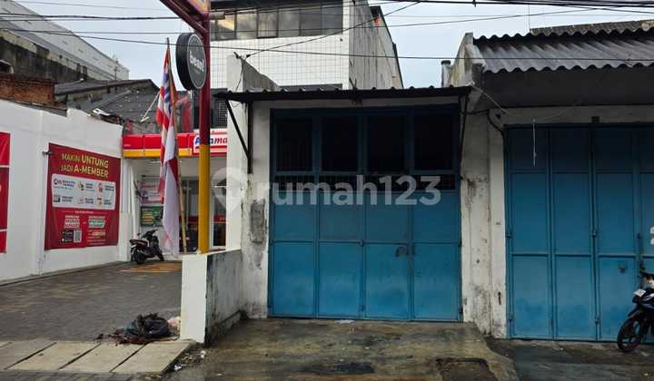 For Rent Jembatan Lima Shop House Suitable for Strategic Business