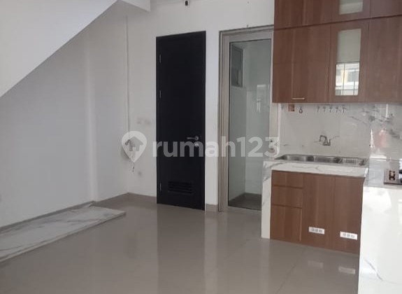 For Rent Modern House Pik2 Strategic Location Ready to Occupy For Rent Modern House Pik2 Strategic Location Ready to Occupy