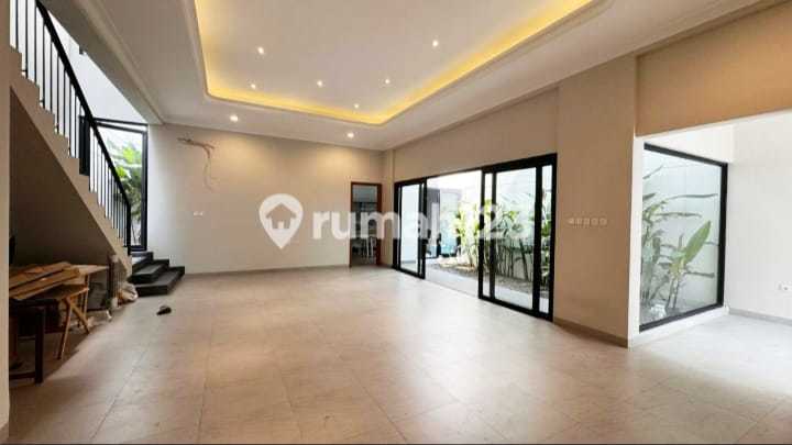 Dijual Rumah Mewah Brand New Muara Karang Siap Huni