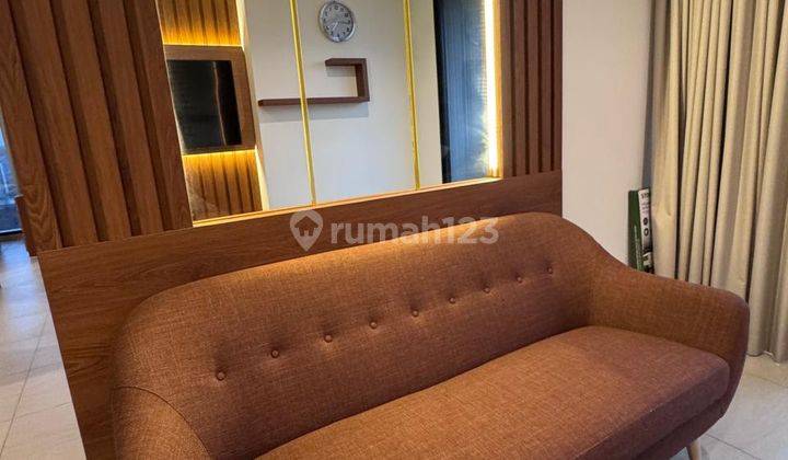 ruang tamu disewakan apartemen modern fatmawati city
