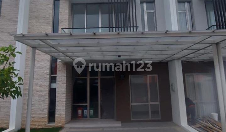 Disewakan Rumah Modern pik2 Unfurnished Siap Huni 