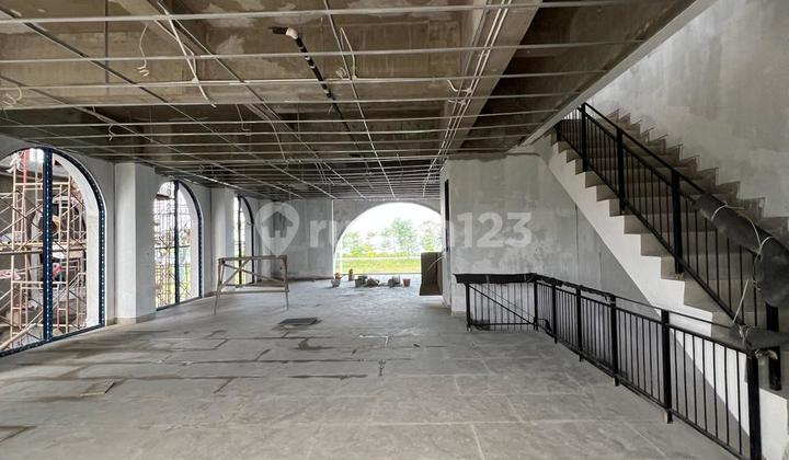 Dijual Soho Cbd Beachwalk Pik2 Cocok untuk Kantor