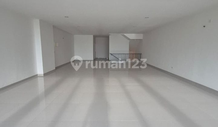 Disewakan Soho Wallstreet Pik2 - 3 Lantai, Cocok Usaha & Kantor