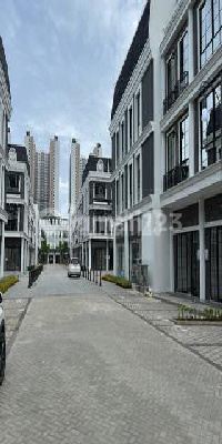 Disewakan Ruko Harvard Pik2 Brand New Siap Huni