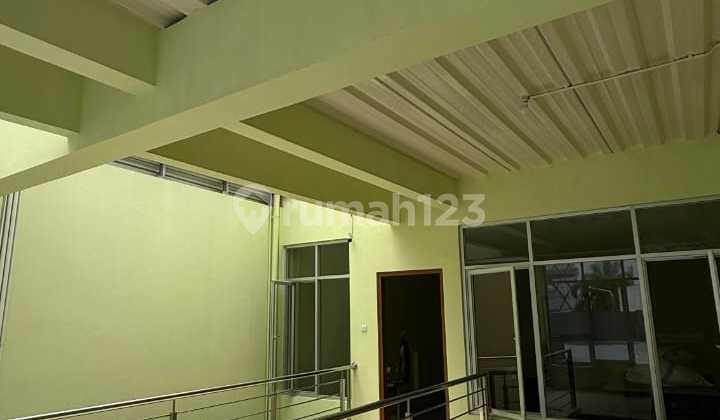 Sudirman Strategic 2-Story Shop House for Rent Quickly