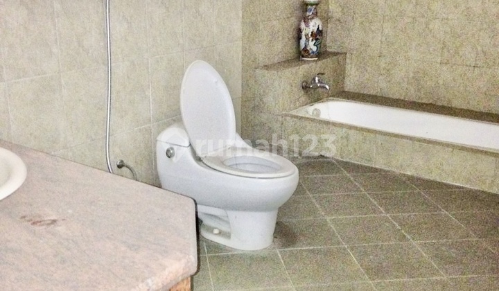 Jatingaleh Rumah Besar Hitung Tanah 2