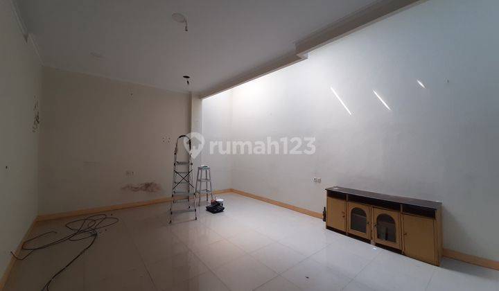 MEKARWANGI DISEWAKAN RUMAH BESAR  2