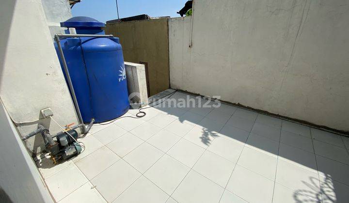 Jalan Kembar Rumah Baru 2 Lantai Granit Tile Siap Huni 2