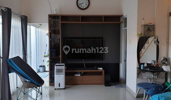 Ujung Berung Grand Valley Rumah 3 Lantai Full Furnished 1