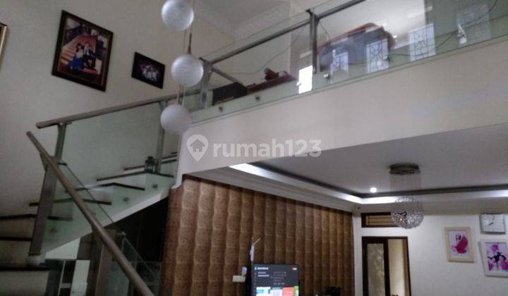 Suka Mulya Pasteur Rumah Besar Taman Luas Jual Cepat 2