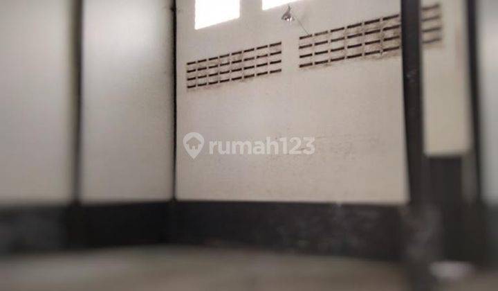 Gudang Cilampeni Disewakan Gudang Bersih Carport Luas 1