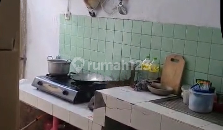 Food Area, Strategic Location, 24-Hour Lively Street, Near Schools, Government Offices, Market, Water and Electricity Included. 1