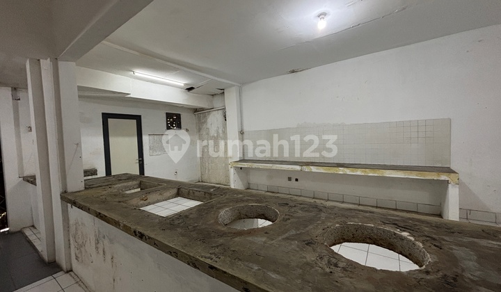 Buah Batu Turangga Ruko Ex Resto Strategis Parkir Luas