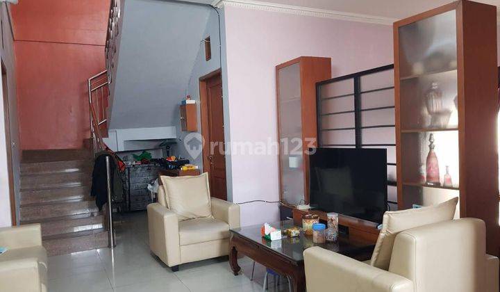 Ahmad Yani Rumah 2 Lantai Cocok Jadi Kos An Dekat Bank Bca 2