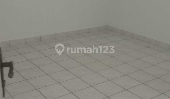 For Sale House Cempaka Putih Street Rempoa Tangsel