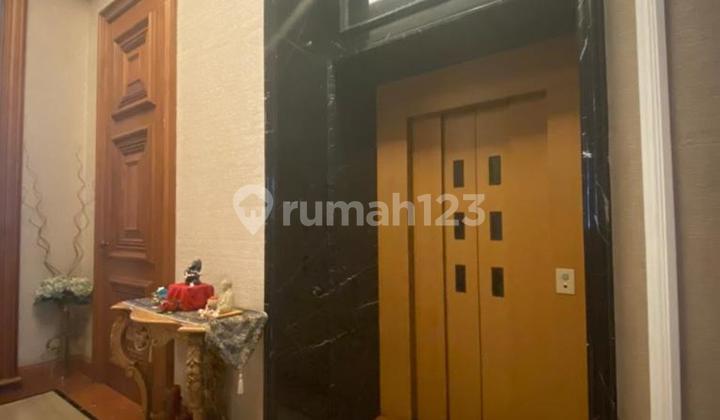 For Sale Luxury House on Denpasar Street, Kuningan, South Jakarta 2