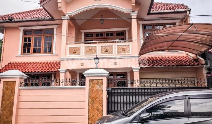 Rumah di Pejaten, Jakarta Selatan
