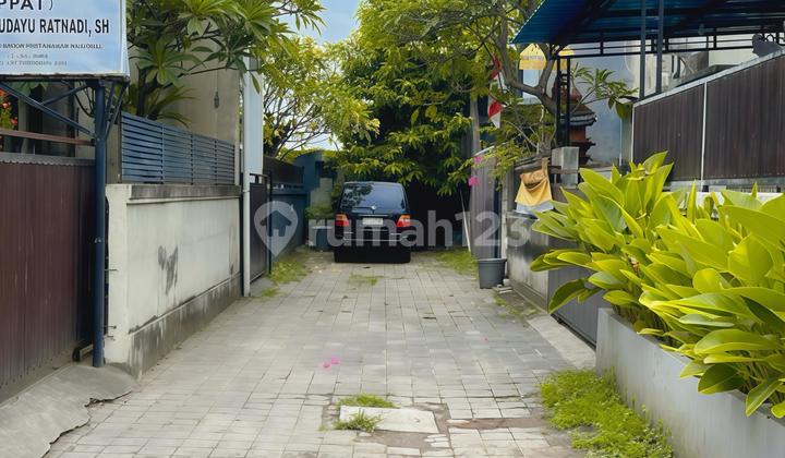 Rumah Nyaman di A Yani Utara 2