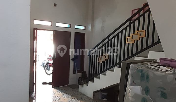 Rumah Dekat Stasiun Depok Lama Rawa Geni Depok 2