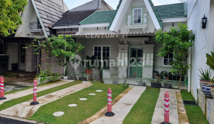 Strategic Ready-to-Occupy House on Jl Vanesia Raya Sentul City Bogor