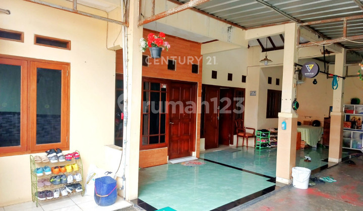 Rumah Strategis Dekat Tol  Di Pondok Cabe Tangerang Selatan 