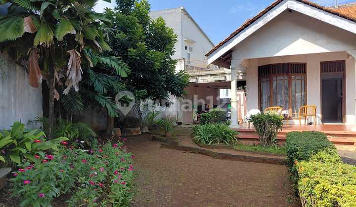 House Near Toll Road in Arco Pancoran Mas Complex Depok