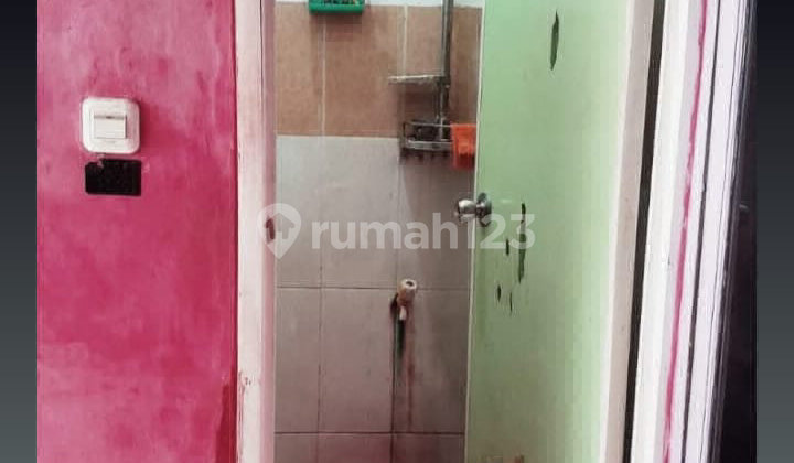 Rumah di Jual Murah. Dua Lantai Perum Anyelir Cilodong Depok 2