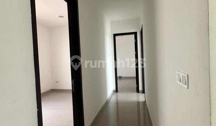 Dijual cepat rumah pik2 SHM 10x15 ready SHM  2