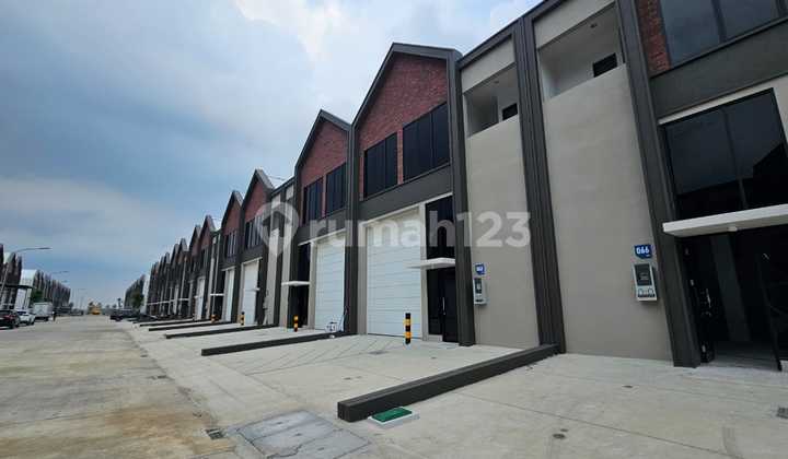 Disewakan Gudang Bizpark Pik2 Berbagai Ukuran 9x30 (6x20)