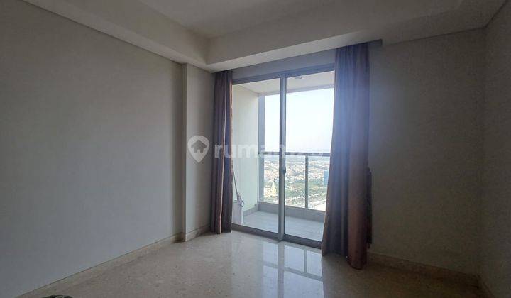 Disewakan Apartement Gold Coast Luas 90m2 2+1 Semi Furnish.  1