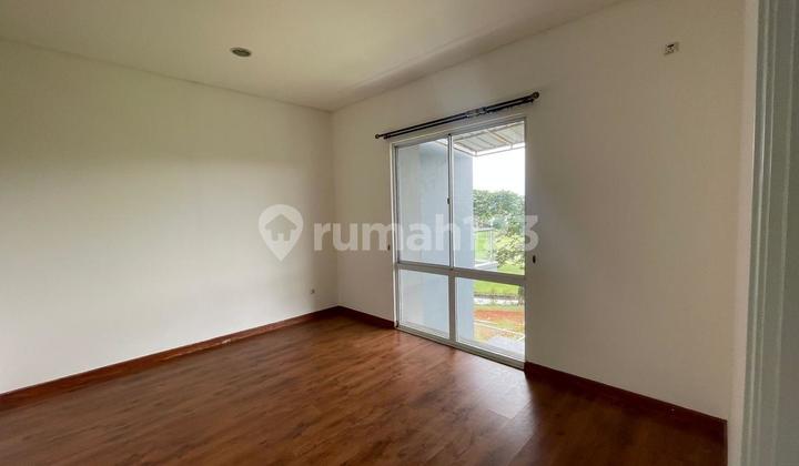 Dijual cepat rumah pik crown mansion boulevard  SHM 